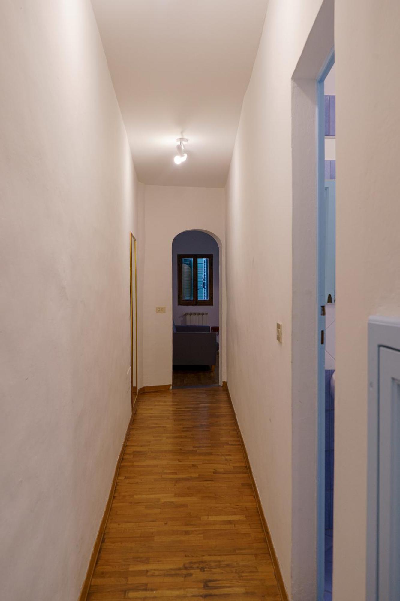 Central 1 Bedroom Apartment In The City Center Florence Luaran gambar