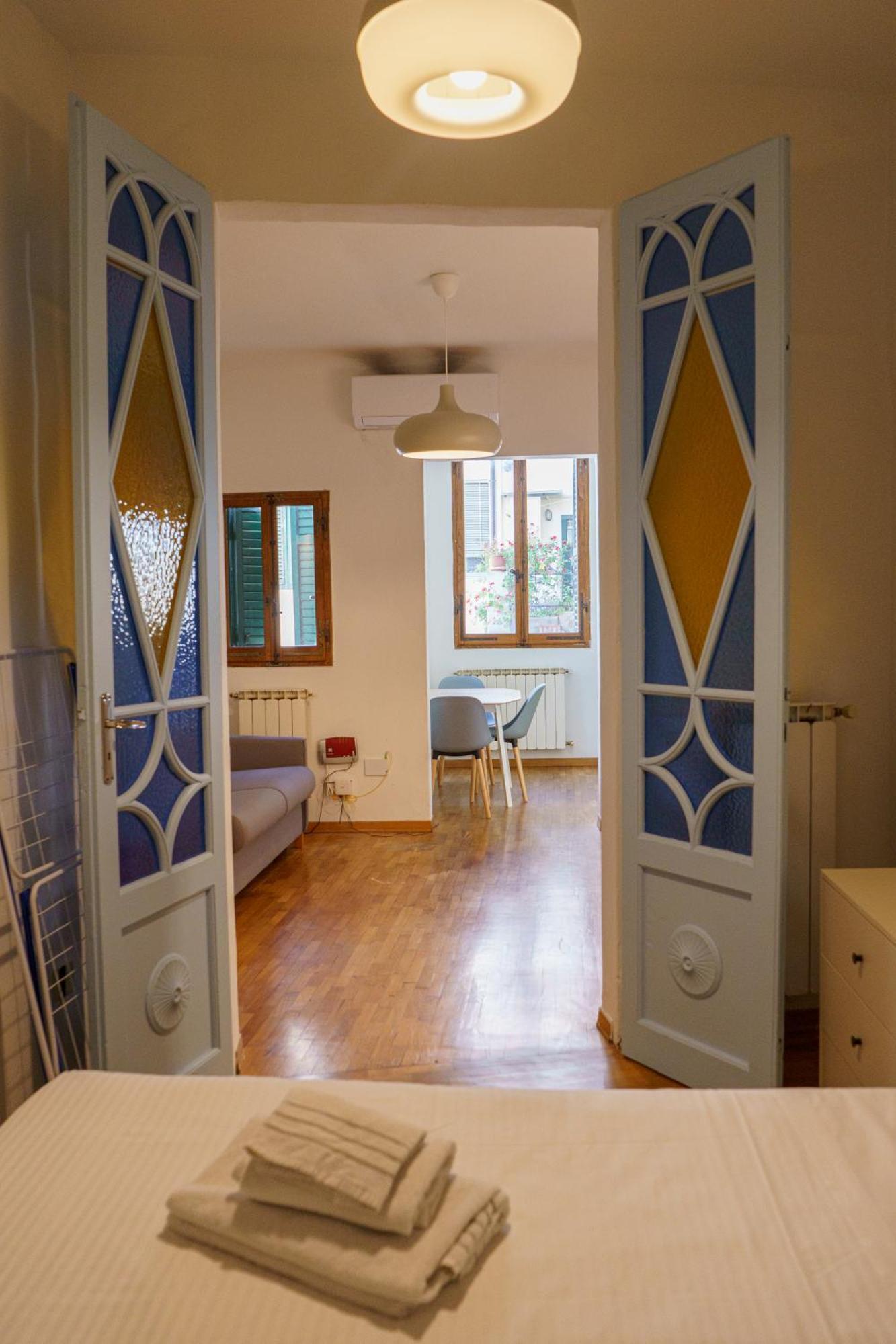 Central 1 Bedroom Apartment In The City Center Florence Luaran gambar